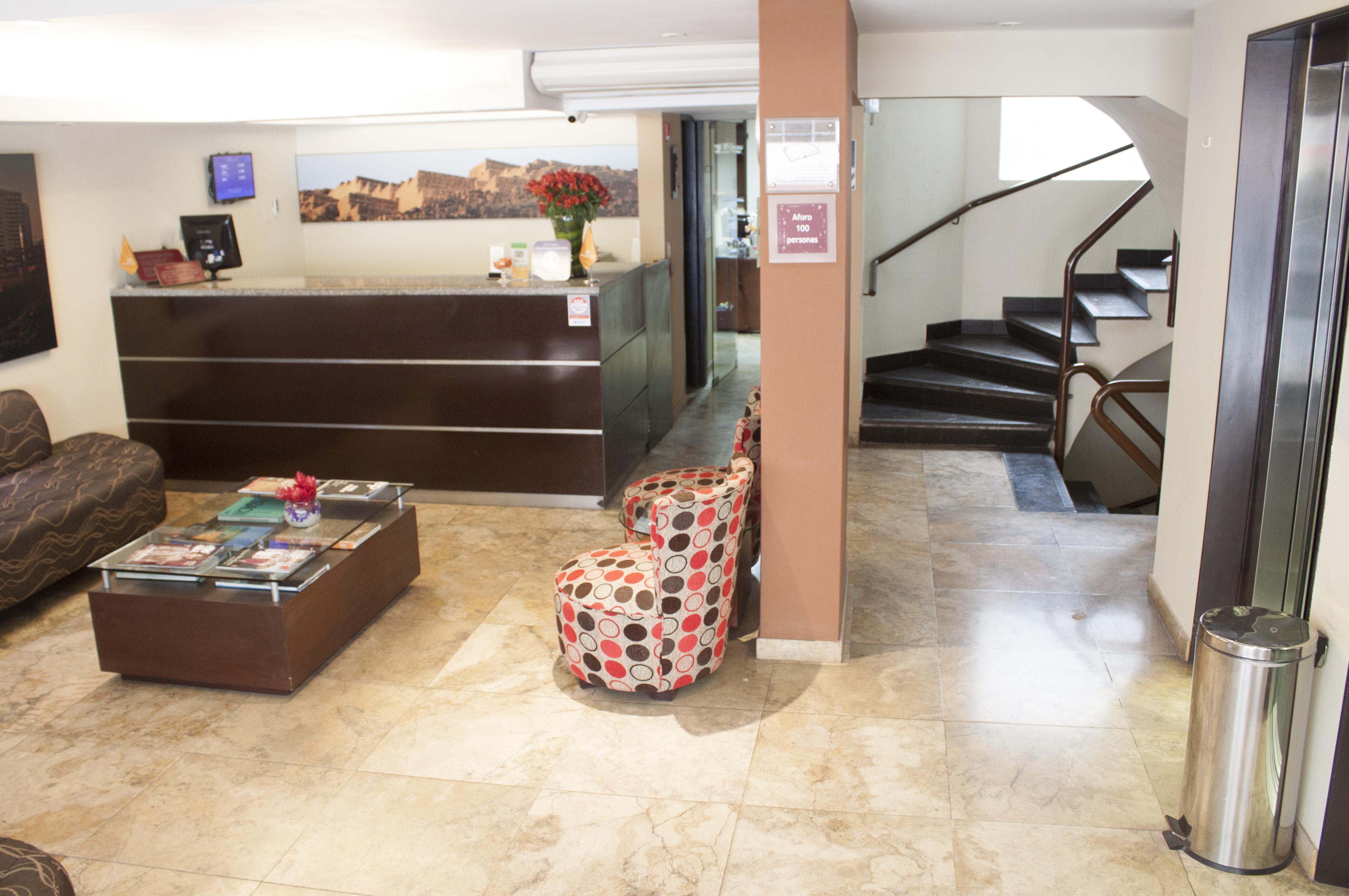 Socialtel Posada Miraflores Lima Bagian luar foto
