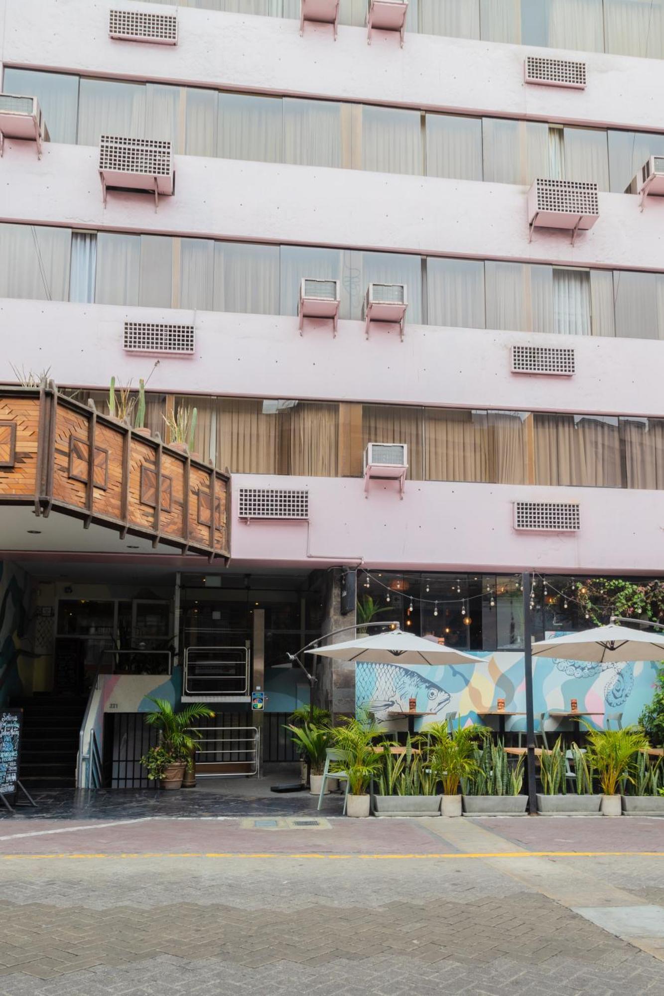 Socialtel Posada Miraflores Lima Bagian luar foto